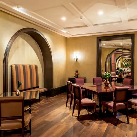 فندق Nobu 5*