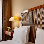 Nobu Hotel