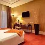 Nobu Hotel 5*
