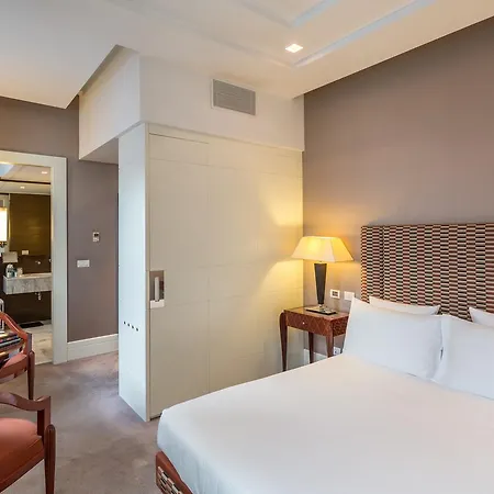 Nobu Hotel